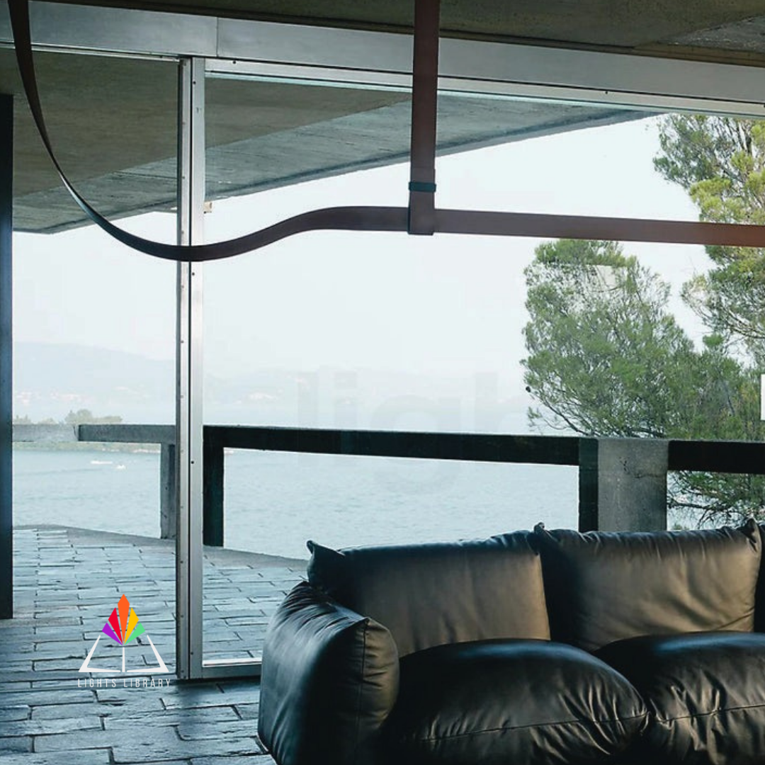 Linear Flow: Contemporary Suspended LED Light