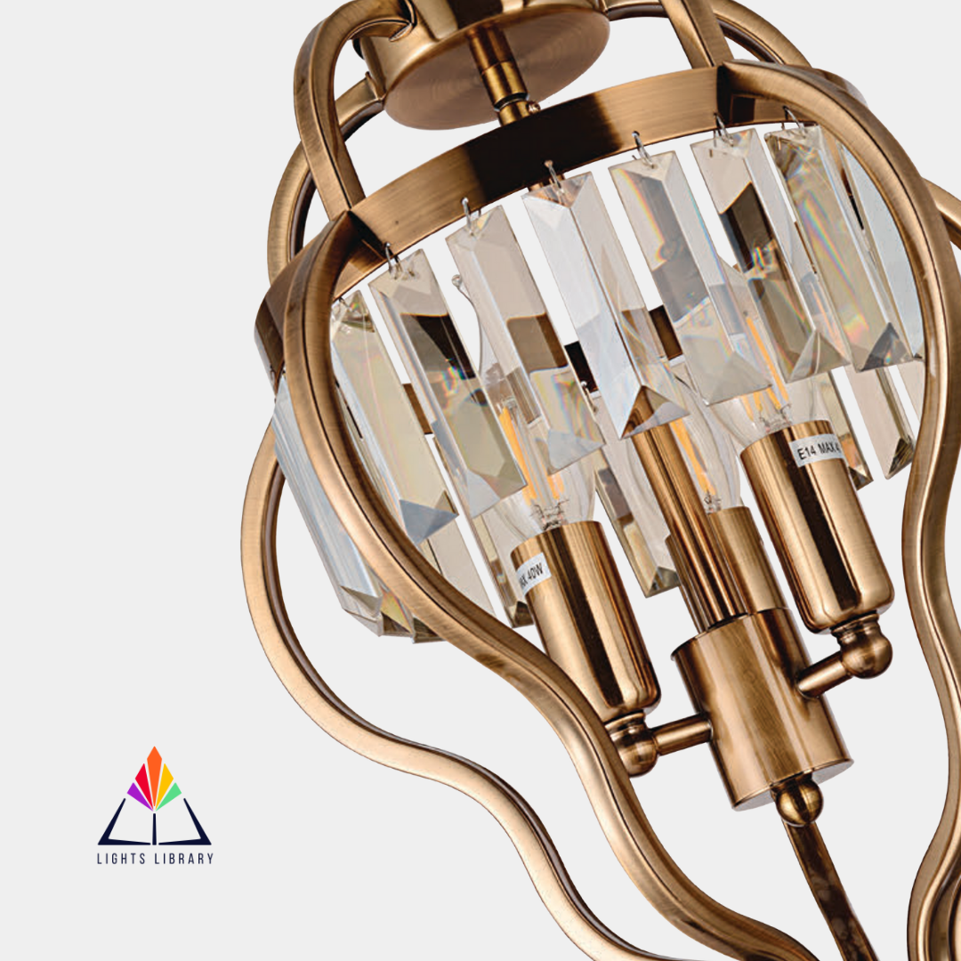 Regal Elegance: Vintage Crystal Chandelier Light