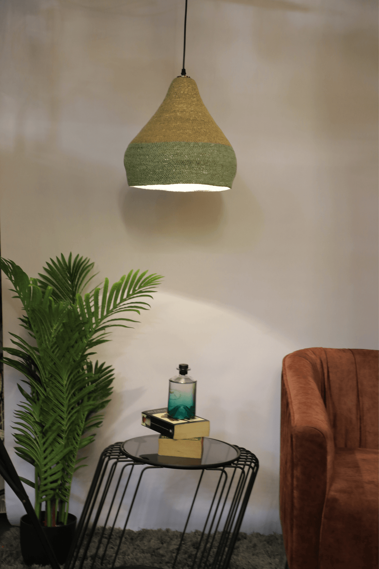 Glionia Handcrafted Pendant Light: Contemporary Lighting Redefined