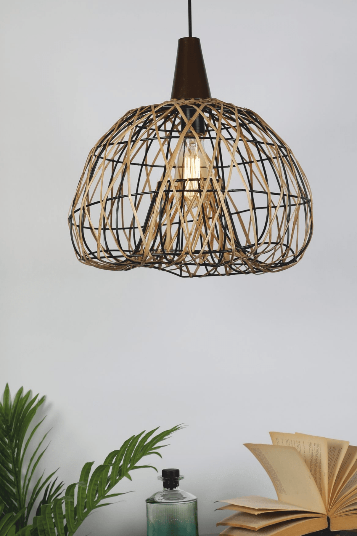 Sparo Handcrafted Pendant Light: Modern Lighting Reimagined